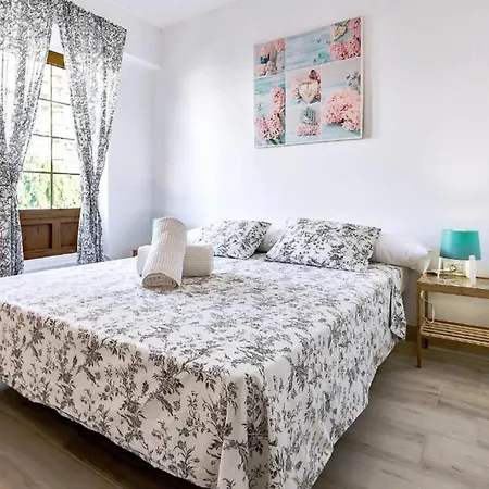 Lägenhet Two Bedroom In Playa De Americas, Free Wifi *