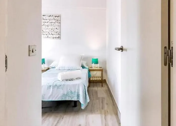 Appartamento Two Bedroom In Playa De Americas, Free Wifi *
